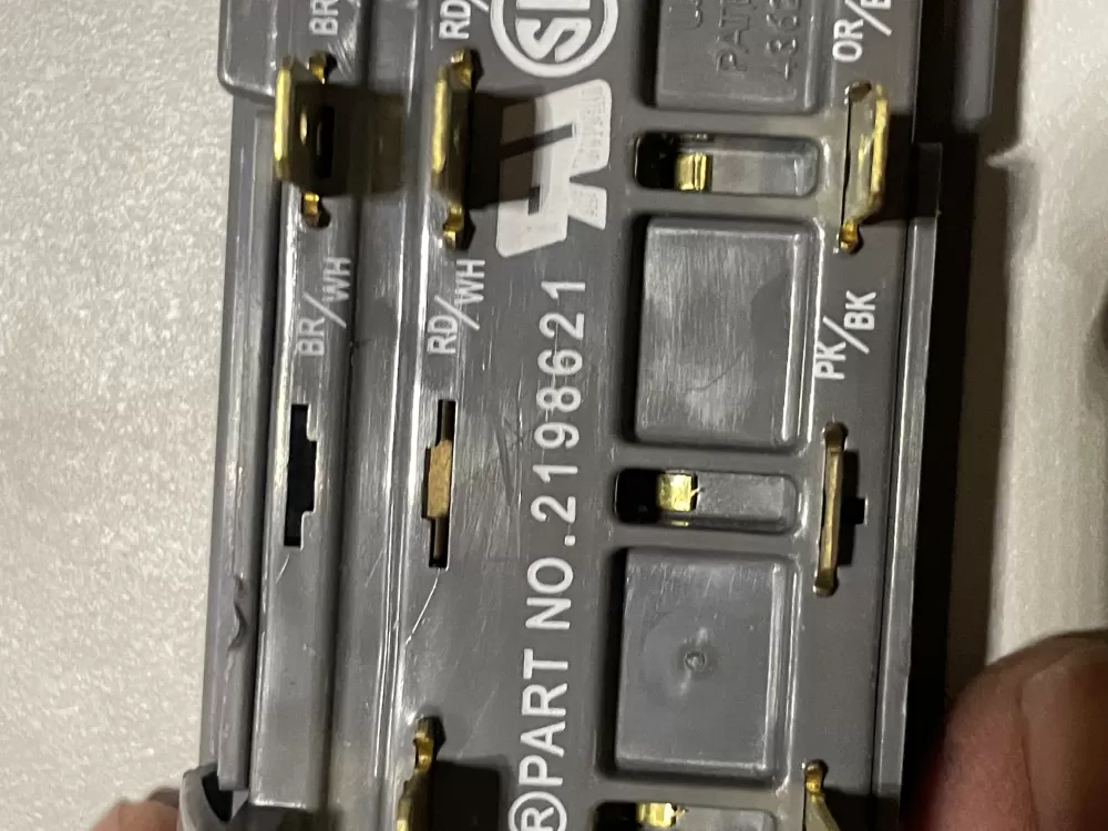 Whirlpool Maytag 2198621 Refrigerator Control Board Dispenser AZ30747 | WM200