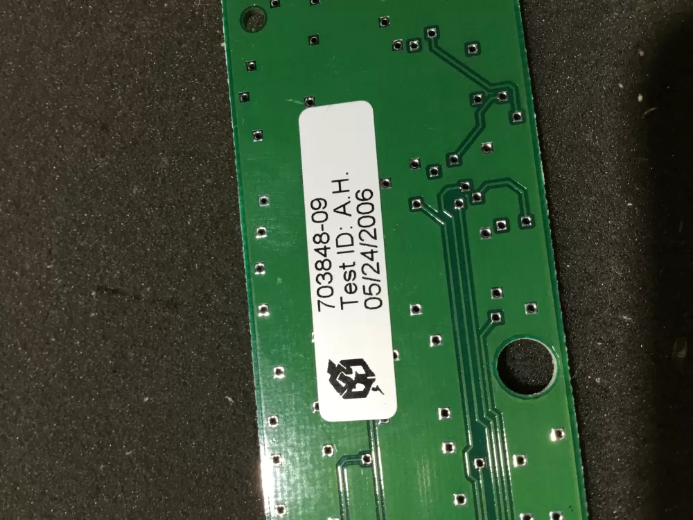 Frigidaire 241708309 Refrigerator Control Board AZ77570 | NR1337