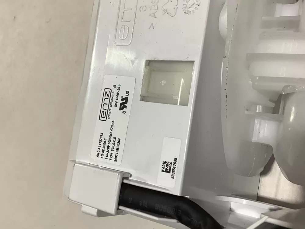 Frigidaire 5304532555 Ice Maker AZ111340 | Sl107