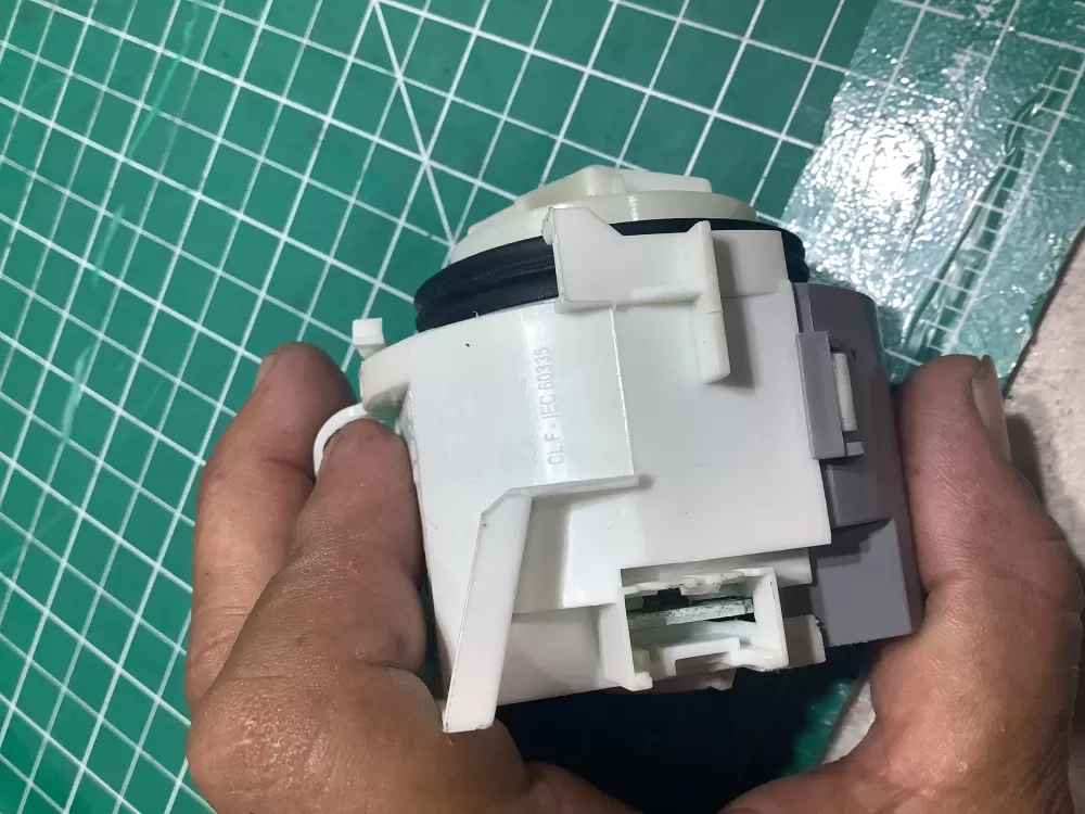 Bosch IEC60335 Dishwasher Drain Pump AZ150514 | AR197