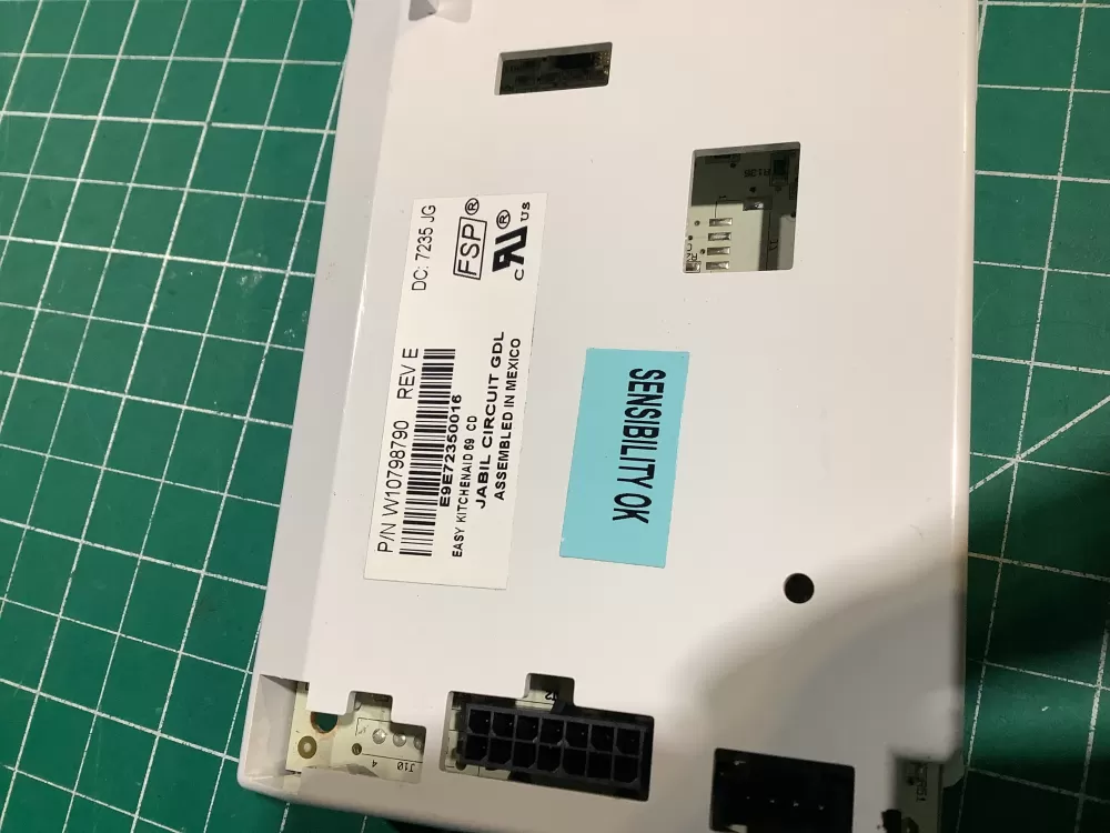 Whirlpool W10798790 W10822646 Control Board AZ146093 | NR2451