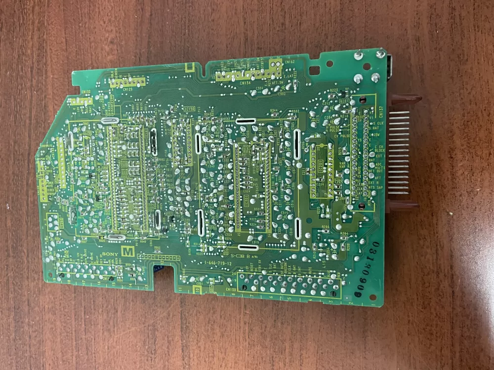 Sony 1-646-719-12 TV RGB Control Board AZ54224 | KM1965
