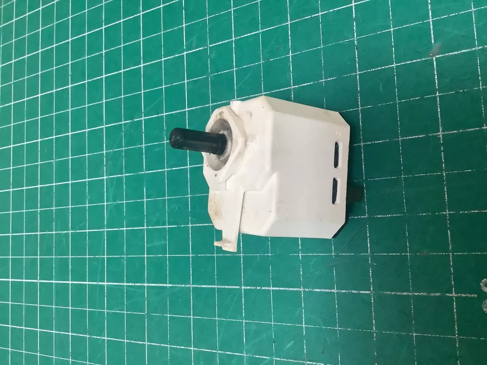 Kenmore WP3398095 Dryer Crosley Inglis Start Switch AZ224679 | SLA117