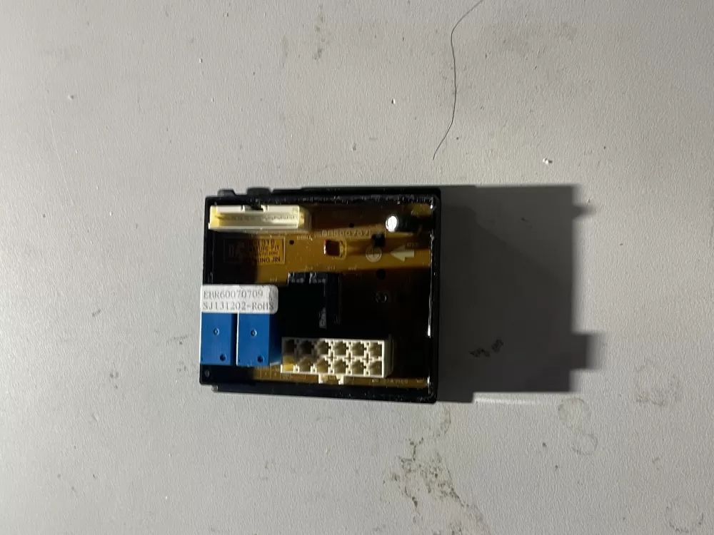 Kenmore  LG EBR60070709 Refrigerator Control Board