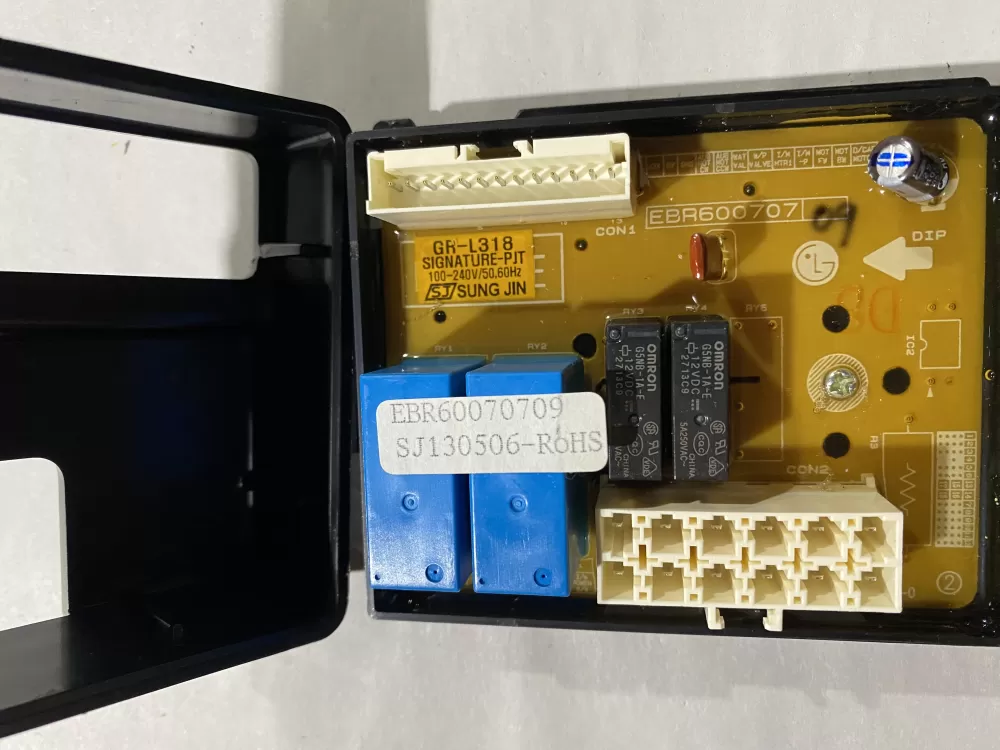 Kenmore LG EBR60070709 Refrigerator Control Board AZ189388 | BK665