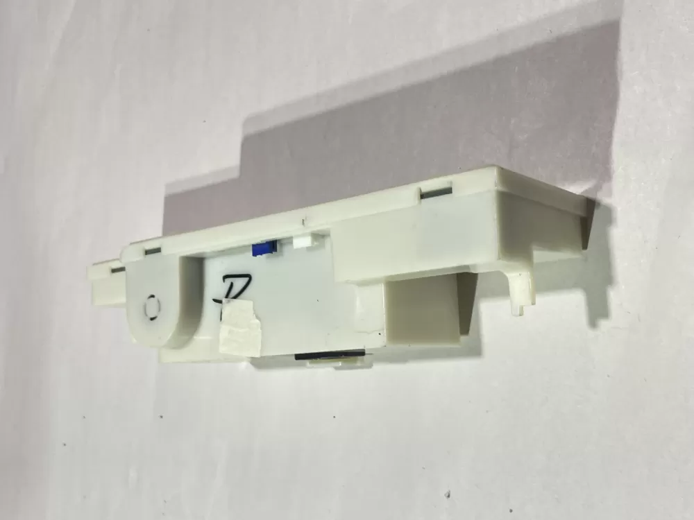 Frigidaire 241739712 Refrigerator Control Board