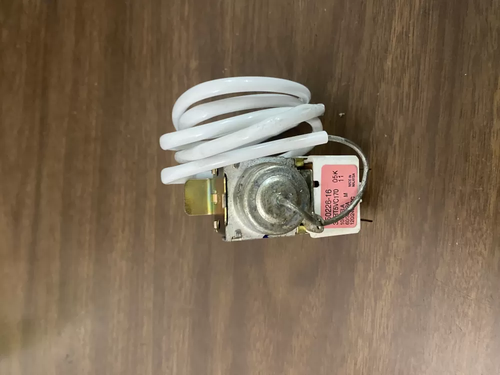 Electrolux  Frigidaire  Whirlpool  Maytag  Kenmore 450226-16 Refrigerator Thermostat