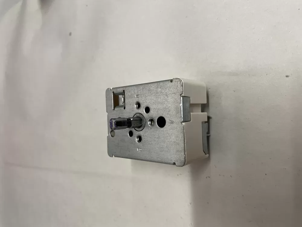 GE Hotpoint Kenmore 164D1816P006 Range Switch AZ218811 | Wm1340