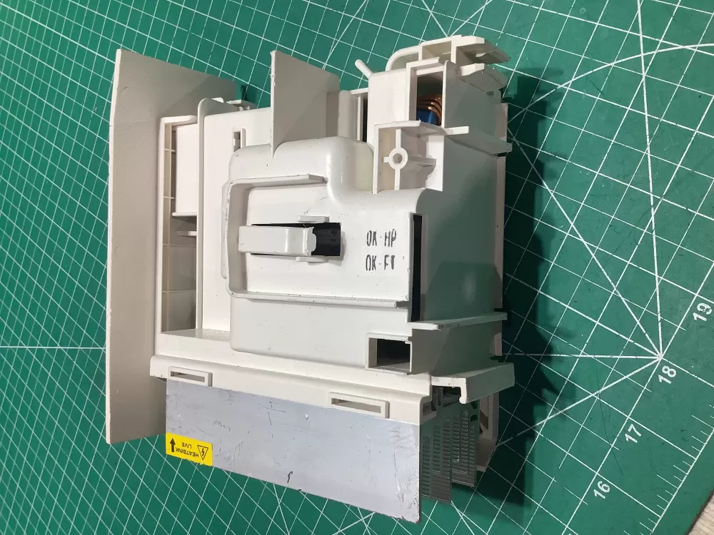 Frigidaire  Kenmore  Electrolux  White Westinghouse 5304504863  AP6025819  134409905  4452243  PS11758142  S134409904  S134409905  4246991  4246-99-100  01620880 Washer Control Board