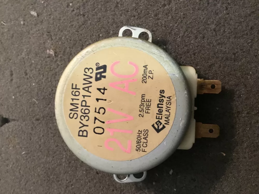 GE BY36P1AW3 Microwave Control Board Motor Turntable