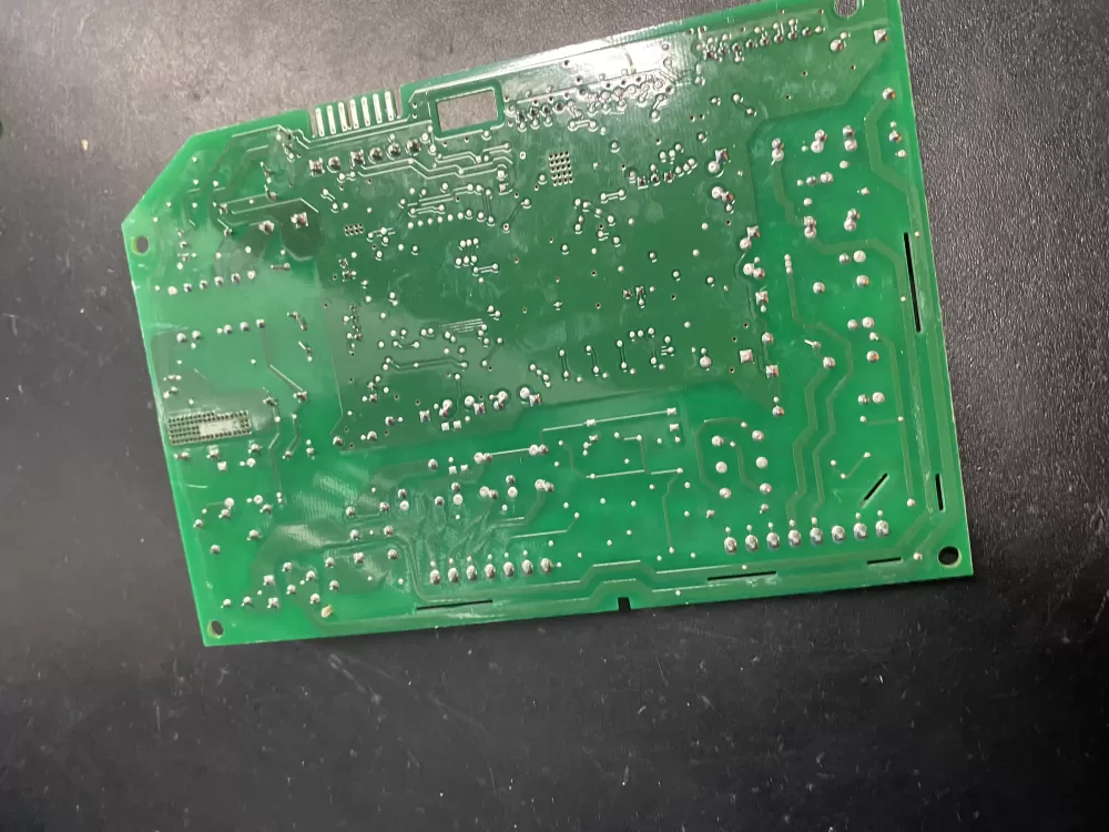 Whirlpool Maytag Amana W10438707 Refrigerator Control Board AZ22940 | BK931