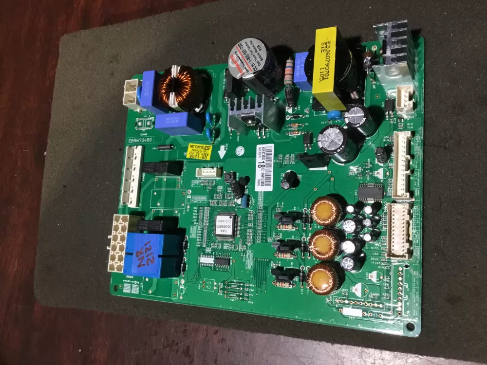 LG EBR67348018 Refrigerator Control Board AZ112040 | NR2121