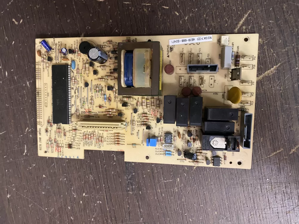 Whirlpool 4619 688 02471  8231 280 10581  461968802471 Oven Control Board