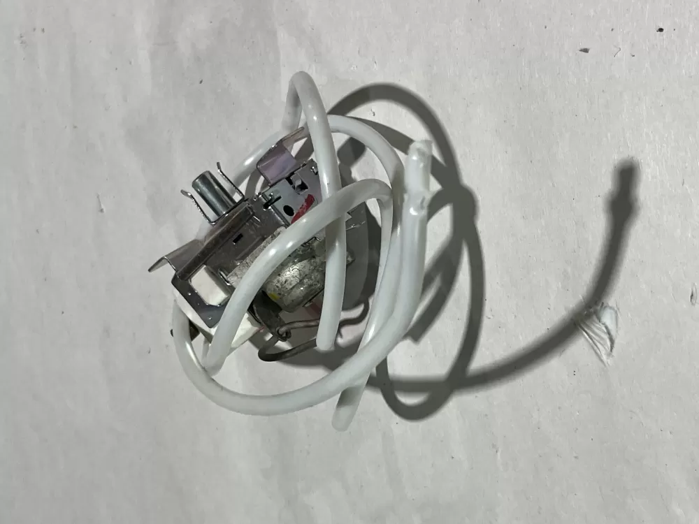 Westinghouse PS8769007 Thermostat Cold Control AZ152213 | Wm877
