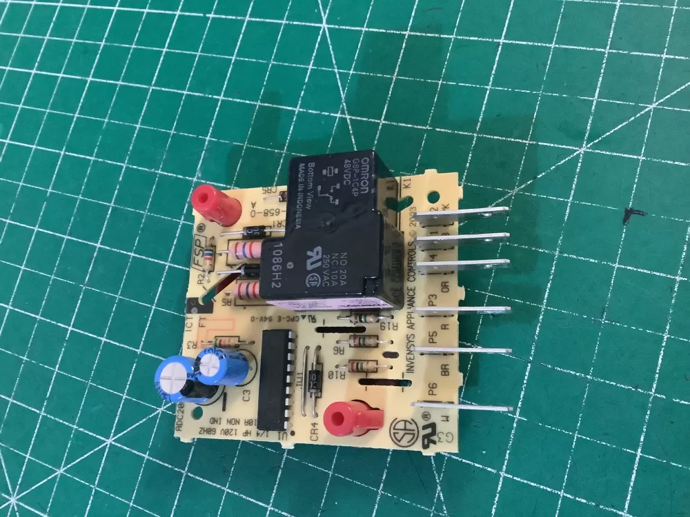 Whirlpool 4388932 2303824A Refrigerator Defrost Control Board AZ213057 | NR107