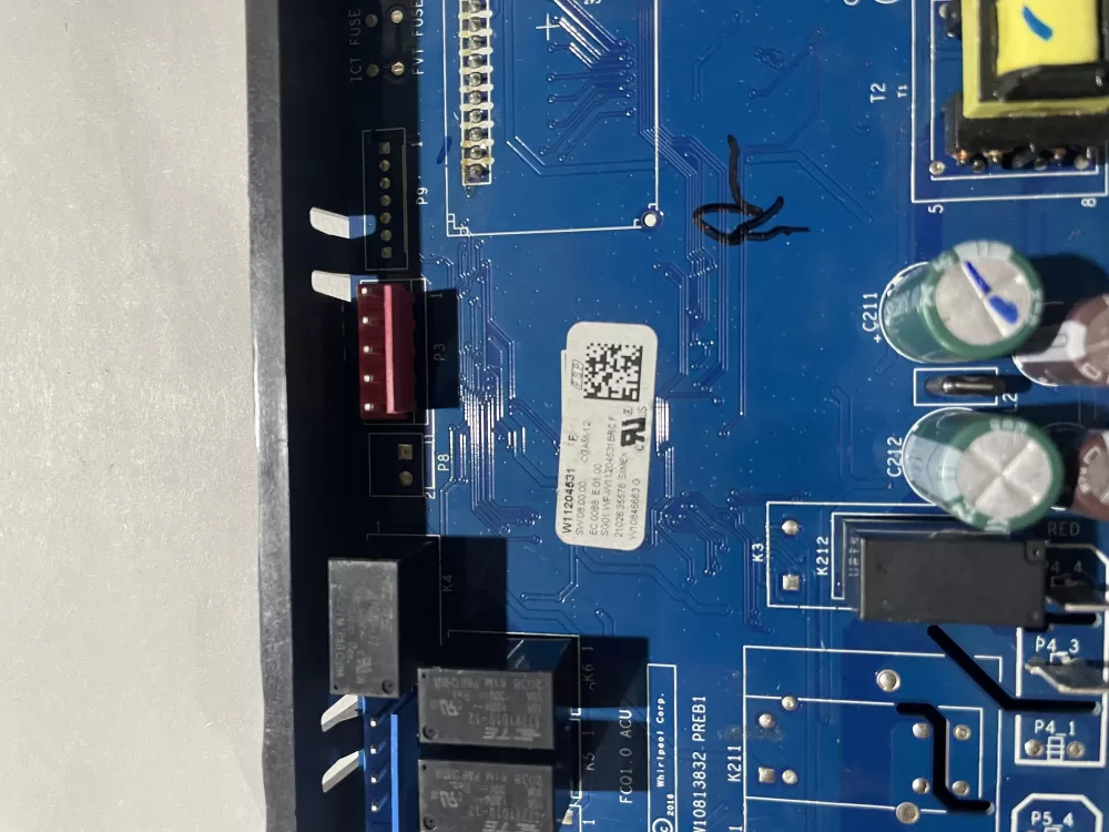 Whirlpool W11050788 W11186001 W11204531 Oven Control Board AZ198210 | KMV850