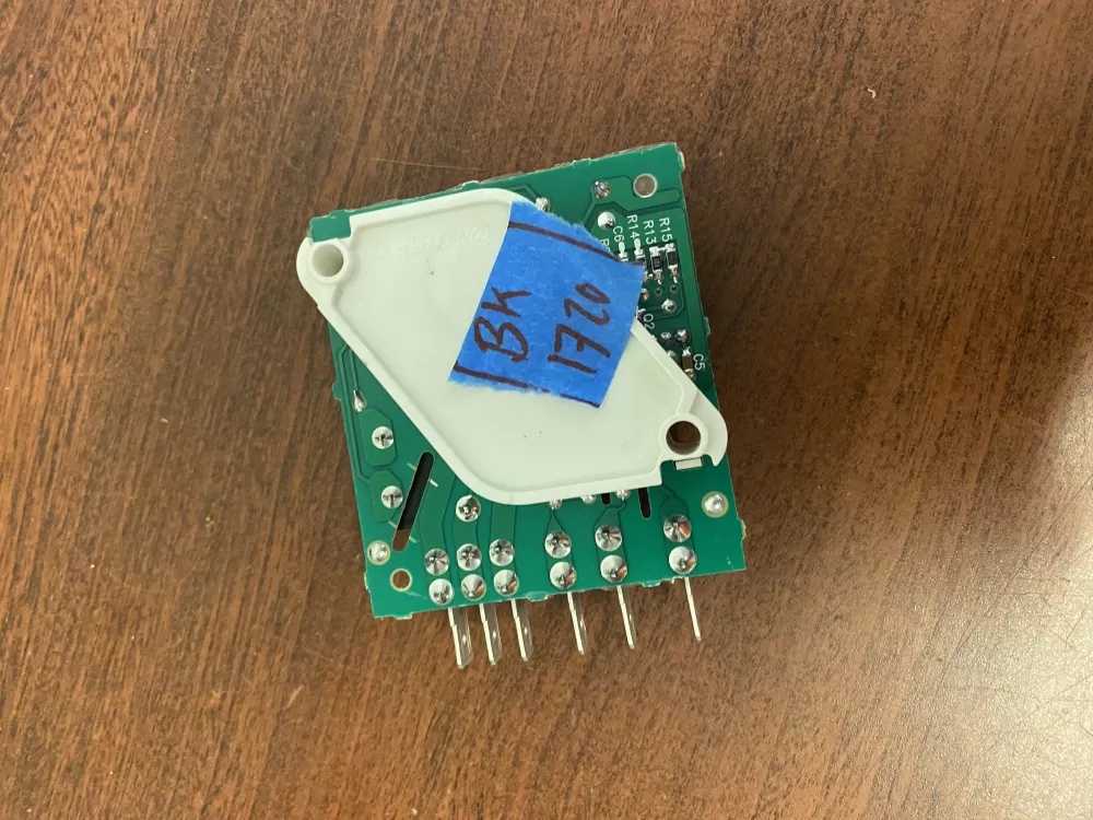 Whirlpool Maytag KitchenAid Refrigerator Control Board Defrost AZ41709 | BK1720