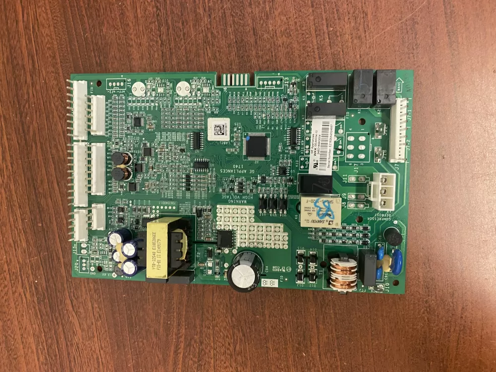 GE Refrigerator Control Board ! AZ51339 | BK1843