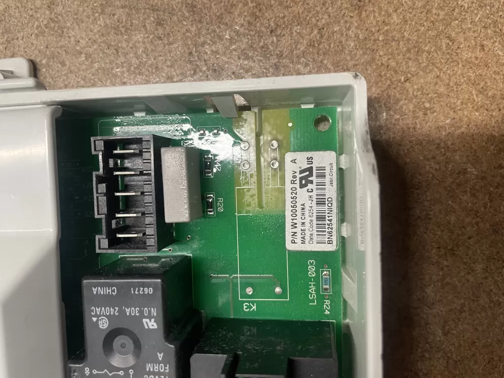 Whirlpool  Maytag  Kenmore 3978994 PD00003854 WPW10111606 3978981 W10050520 W10111606 W10111606R 1203139 AP6015082 PS11748354 EAP11748354 Dryer Control Board