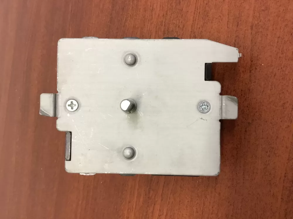 GE 572D520P033 WE4M334 Dryer Timer