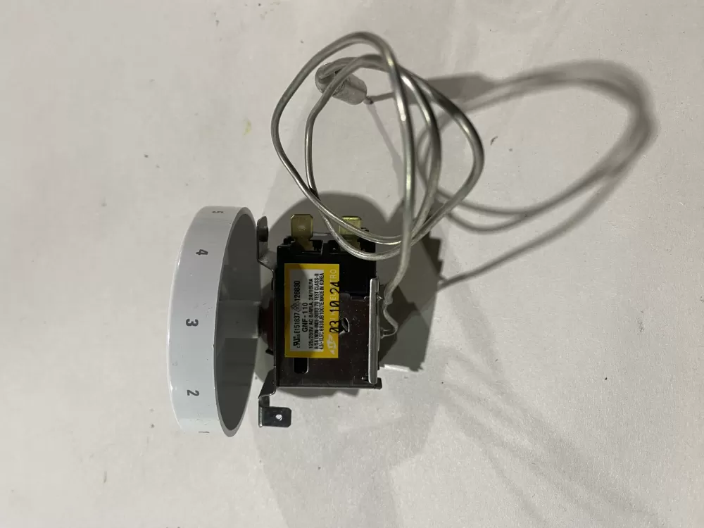 E151837 Refrigerator Thermostat Cold Control AZ142242 | BK2392