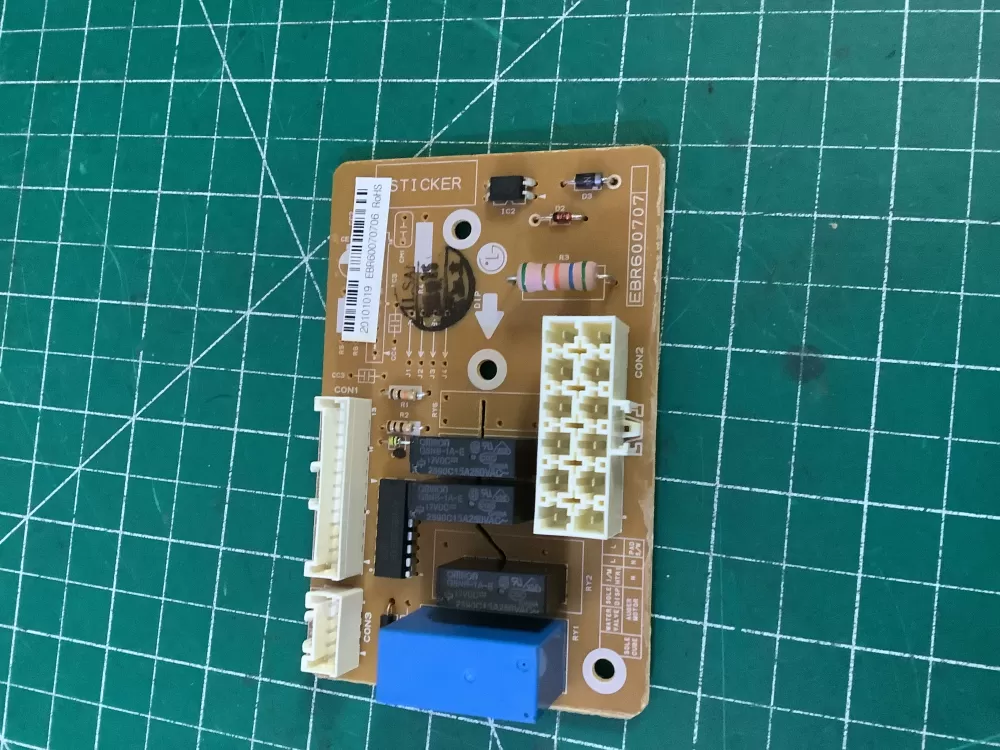 LG Kenmore EBR60070706 Refrigerator Control Board AZ186810 | NR2747