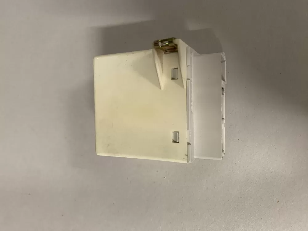 Miele 5254280 Dishwasher Relay AZ226323 | BK2065