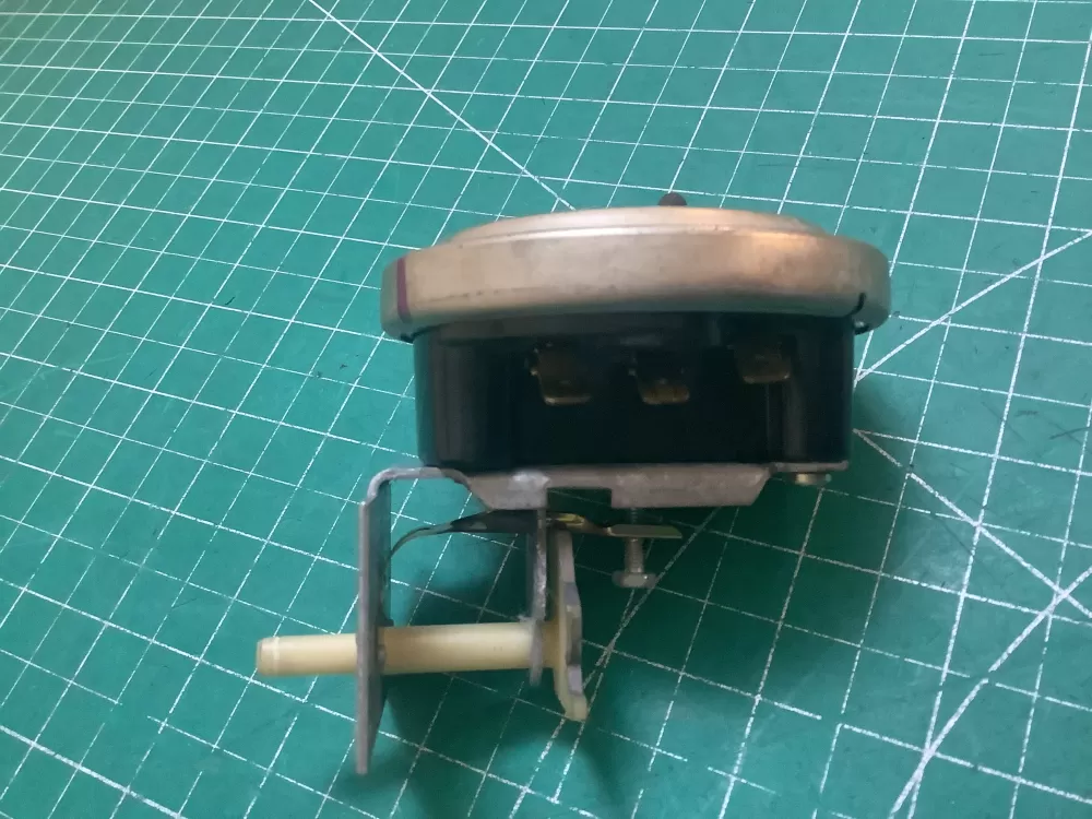 Crosley  Electrolux  Frigidaire  Gibson  Kenmore  White Westinghouse 131692000 131692100 134422700 Washer Water Level Pressure Switch
