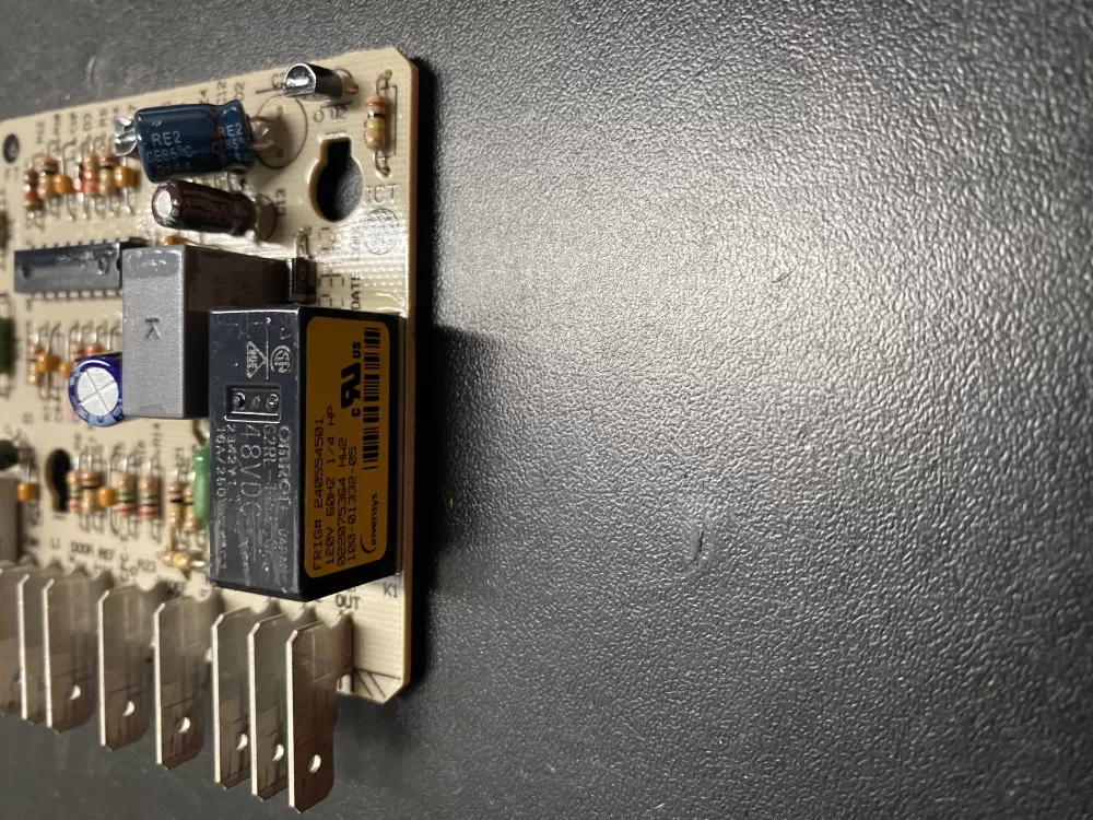 Kenmore 240554501 Refrigerator Adaptive Defrost Control Board AZ23719 | BK775