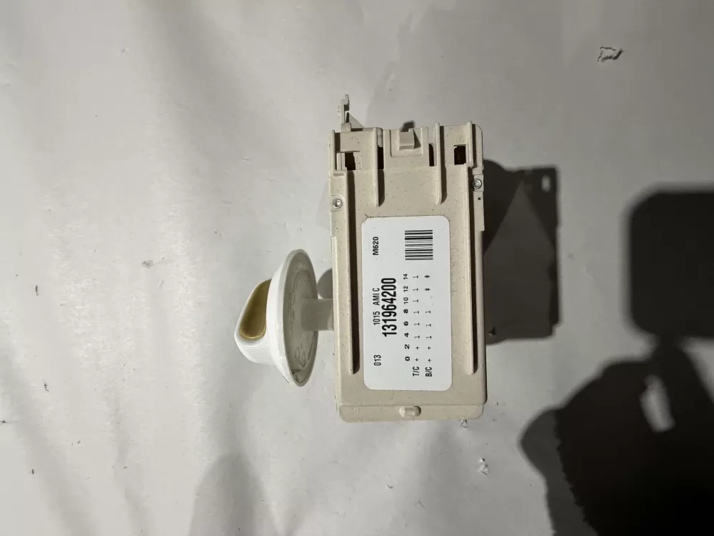 Frigidaire 131964200 134049600 Washer Timer AZ215143 | KM341