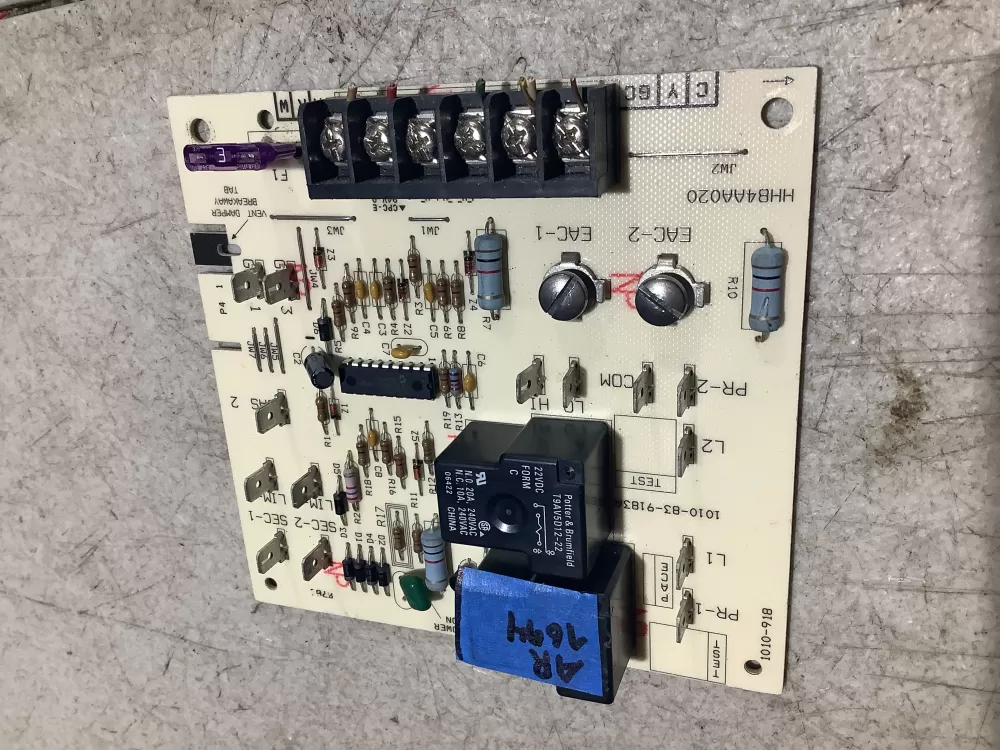 Carrier Bryant 1010-83-9183A Furnace Control Board AZ111808 | AR1694