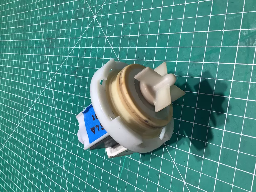 Miele 05586770 Dishwasher Drain Pump AZ150430 | AR192