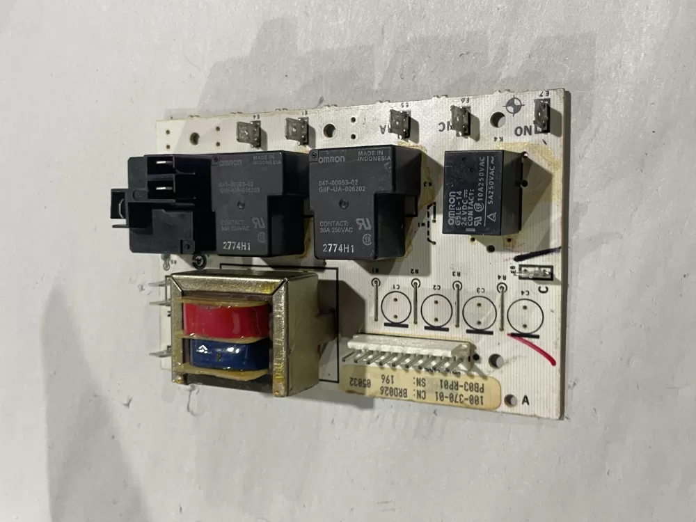100-370-01 Frigidaire Oven Board - Control