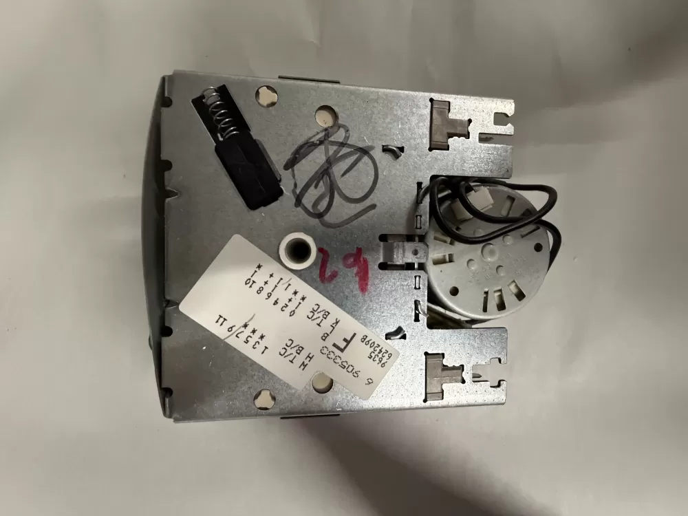 GE 6 905333 Washer Timer AZ227690 | KM477
