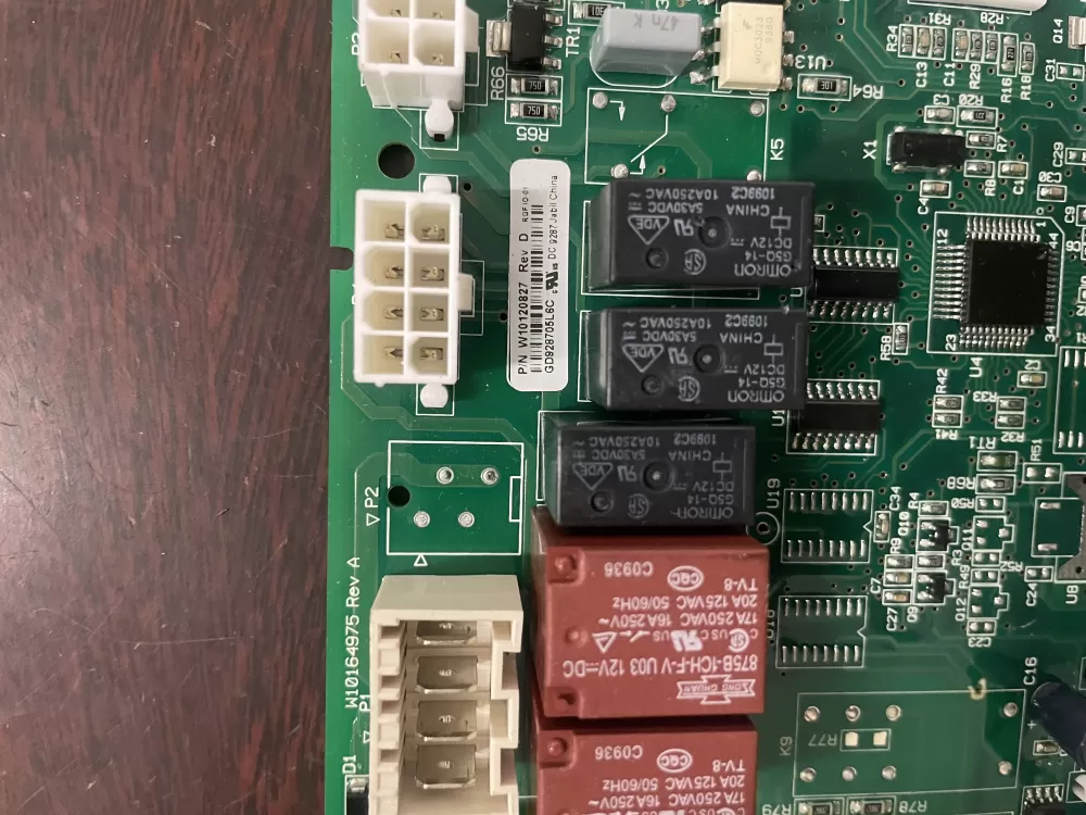 Maytag KitchenAid Jenn-Air Refrigerator Control Board AZ37046 | KM91