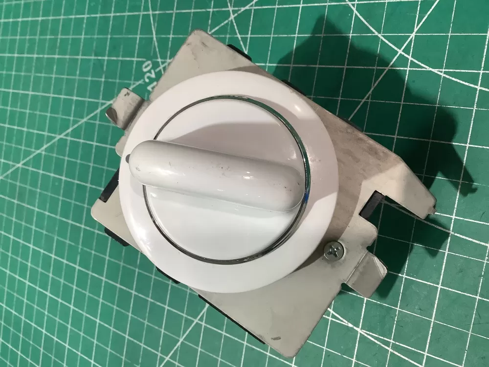 GE 572D520P021 WE4M271 Dryer Timer