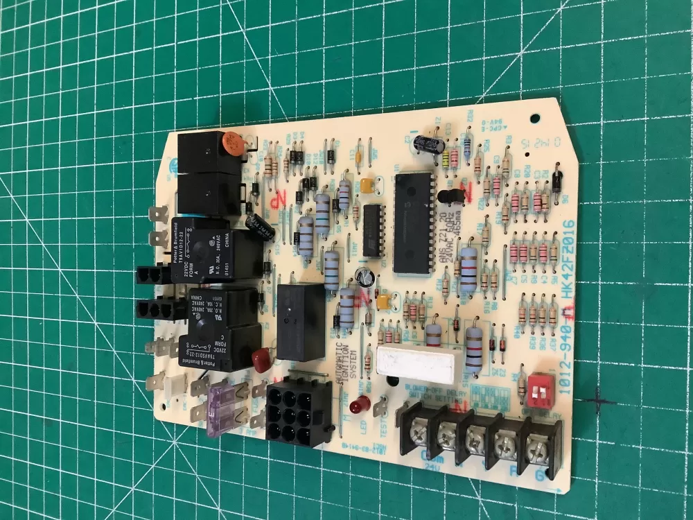 Carrier Bryant Hk42fz016 Furnace Control Board Circuit AZ217250 | NR1791