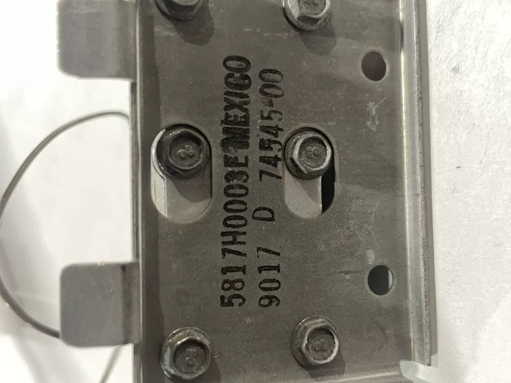 Whirlpool 5817H0003E Oven Safety Gas Valve AZ183484 | Wm2703