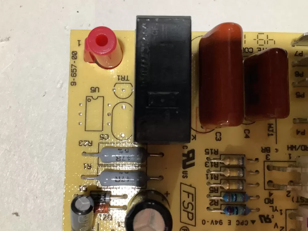 Whirlpool Refrigerator Control Board  9-657-00  AZ143995 | ZC2422