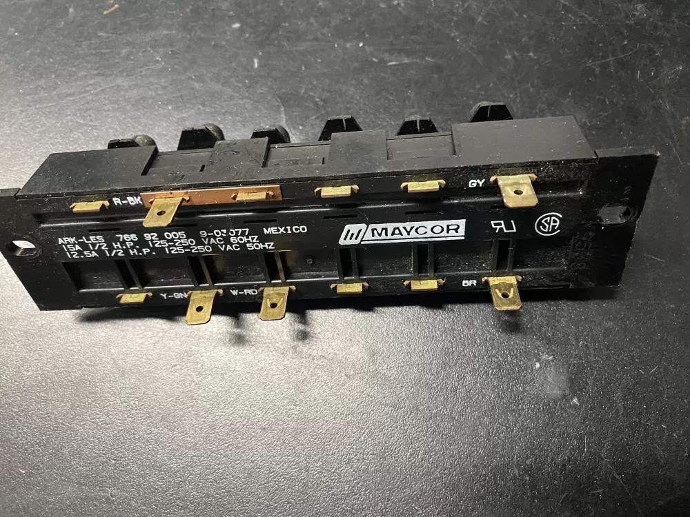 Maytag 9-03077 Dishwasher Push button Switch AZ14750 | BK631