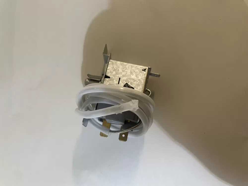 Frigidaire A07447101 Refrigerator Temp Control Thermostat AZ128959 | KM2134