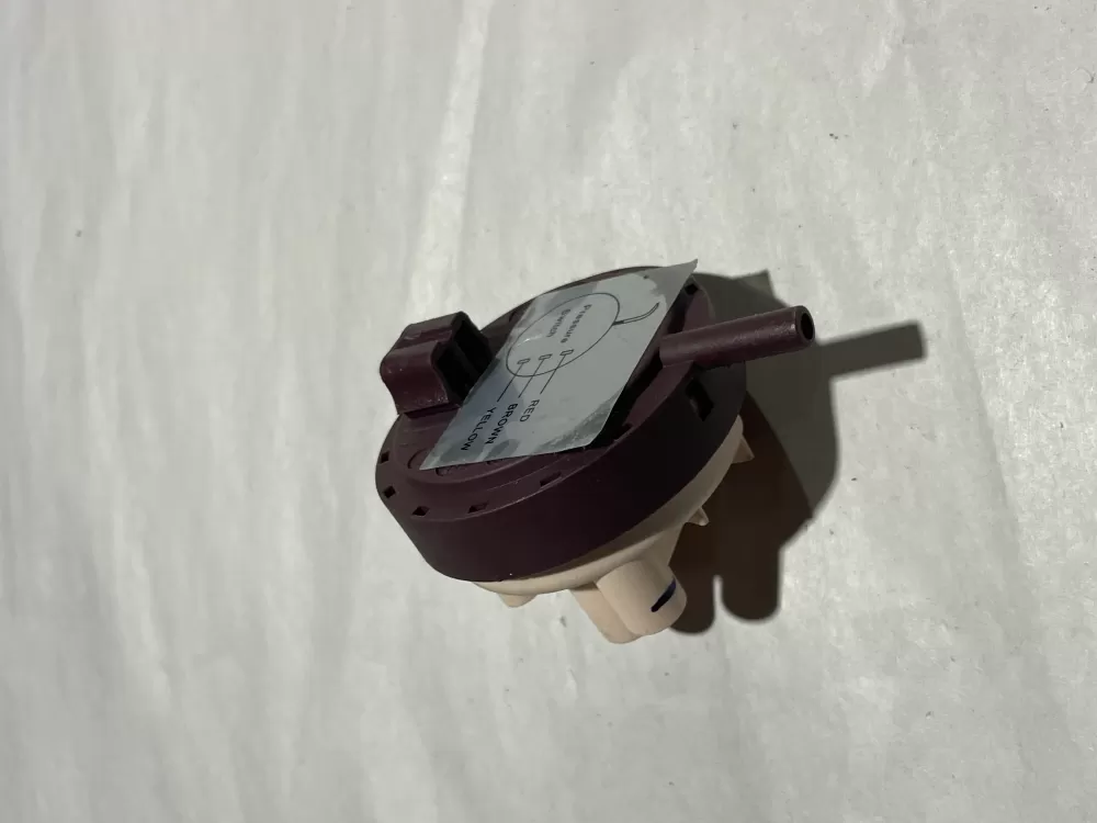 MIDEA  SP-PS01  5304519282  17476000001149 PRESSURE SWITCH