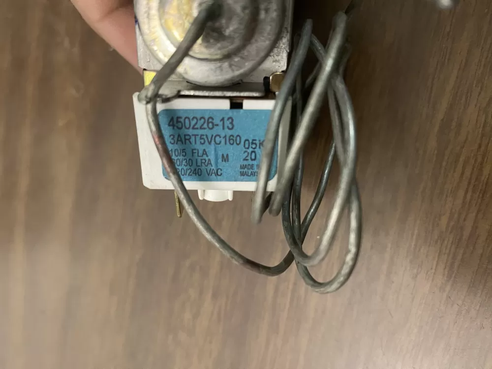 Kenmore 450226-13 Refrigerator Temperature Control Thermostat AZ86053 | BK809