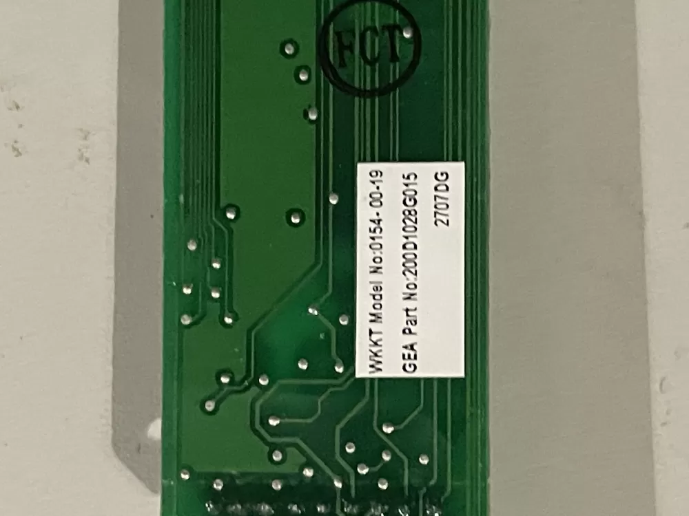 GE Refrigerator Display Control Board AZ32180 | Wm104