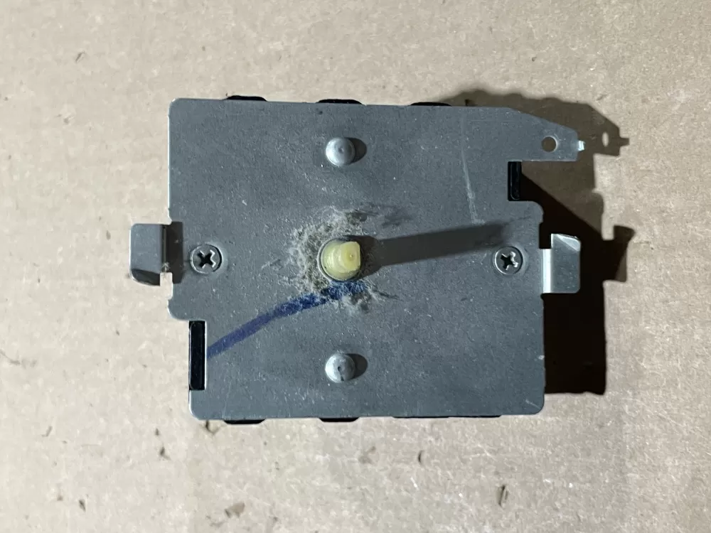 GE 212D1233P012 WE4M364 Dryer Timer AZ64826 | Wm2101