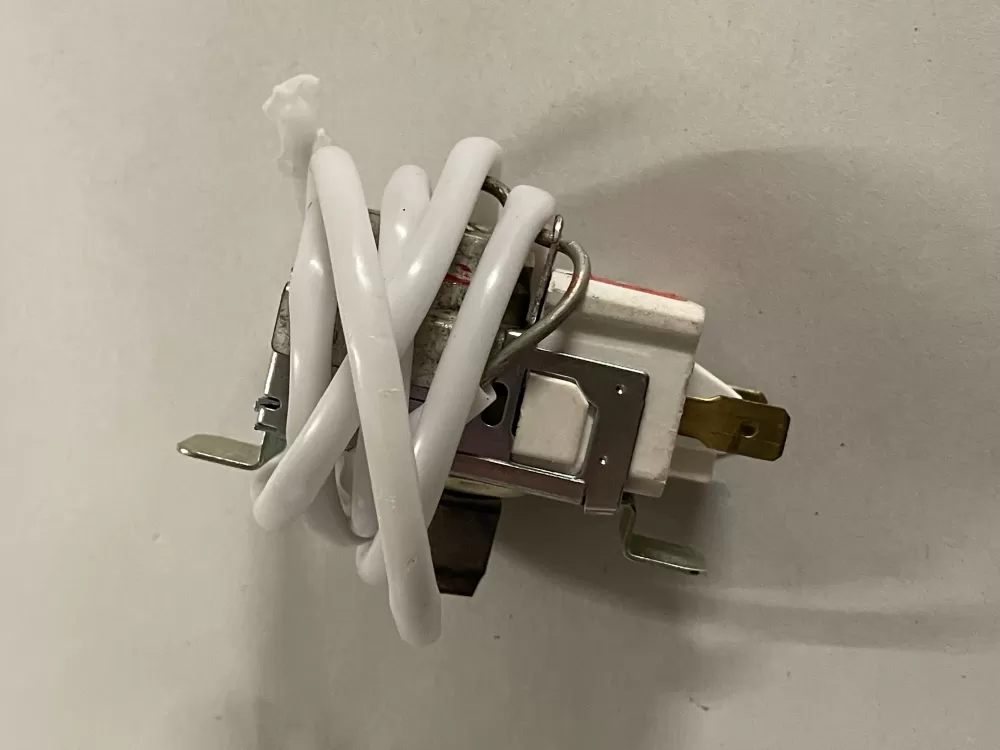 Westinghouse PS8769007 Thermostat Cold Control AZ140593 | KM1072