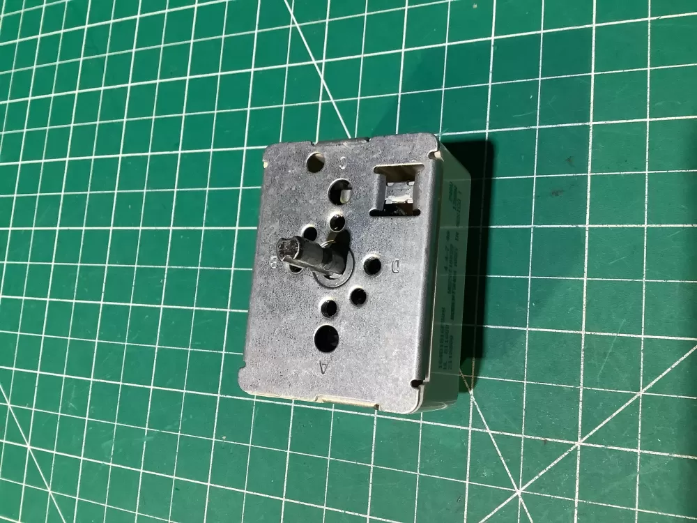 GE  Hotpoint  General Electric WB24T10025  164D1816P012  769692  AH236750  AP2024072  EAP236750  PD00001118  PS236750  WB24T10029  164D1816P008  769696  AH236754  AP2024076  EA236754  EAP236754  PD00008555  PS236754 Range Switch Infinite