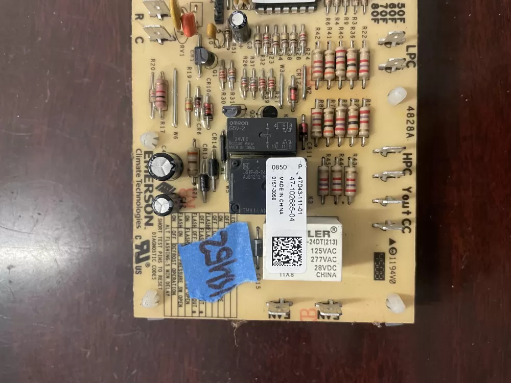 Control 47-102685-05 47-102685-04 47-102685-86 47D43-111-01 AZ32726 | KM52