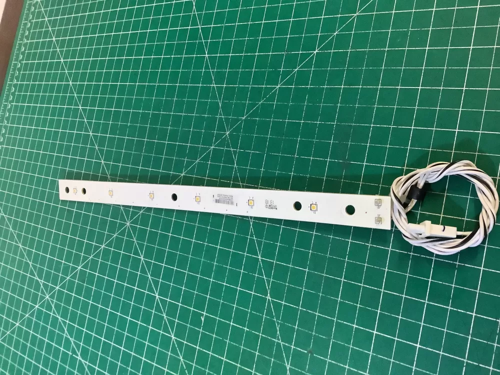 GE Refrigerator LED Light Board 225D1977G003 AZ209909 | NR2564