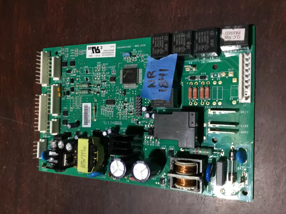 GE 200D2260G008 PD00074367 AP7188100 Refrigerator Control Board AZ71959 | NR1841